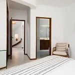 Villa Clifftop Azul - 3br, Beachside, Pool, Ac