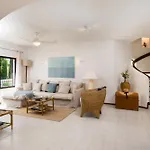 Clifftop Azul - 3br, Beachside, Pool, Ac * Porches (Algarve)
