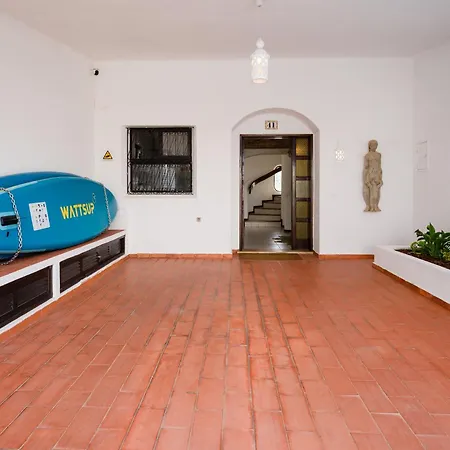 Clifftop Azul - 3br, Beachside, Pool, Ac Βίλα Porches (Algarve)