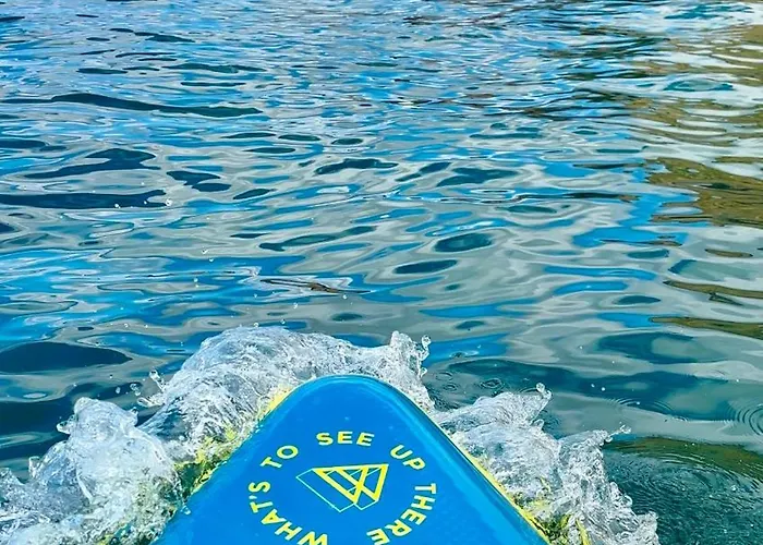 3-bed Clifftop House - Pool, Private Garden, Rooftop & Paddle Boards Villa *