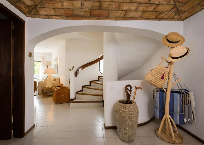 3-bed Clifftop House - Pool, Private Garden, Rooftop & Paddle Boards Villa *