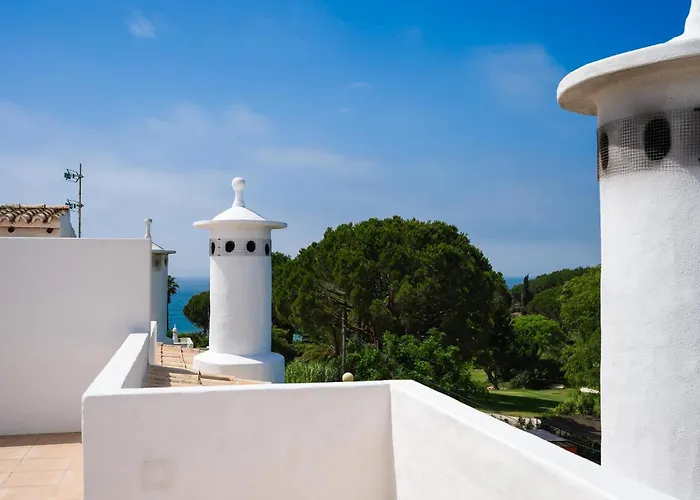 Villa 3-bed Clifftop House - Pool, Private Garden, Rooftop & Paddle Boards Porches (Algarve)