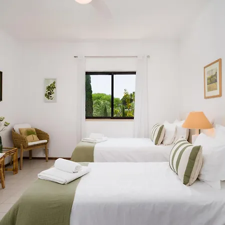 Clifftop Azul - 3br, Beachside, Pool, Ac * Porches (Algarve)