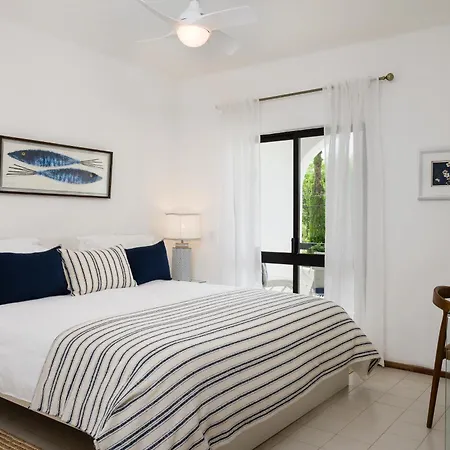 Clifftop Azul - 3br, Beachside, Pool, Ac Βίλα