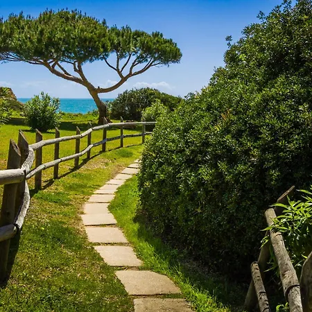 Clifftop - Pool, Private Terrace, Garden & Paddle Boards * Porches (Algarve)