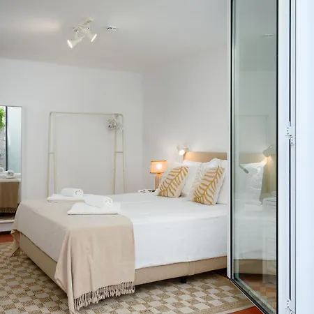 Clifftop Azul - 3br, Beachside, Pool, Ac