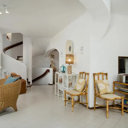 Clifftop Azul - 3br, Beachside, Pool, Ac Villa *