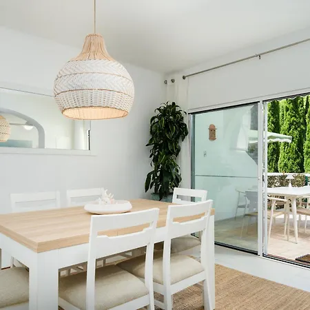Clifftop Azul - 3br, Beachside, Pool, Ac