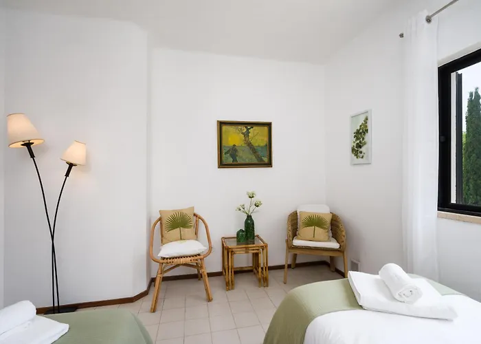 Villa 3-bed Clifftop House - Pool, Private Garden, Rooftop & Paddle Boards Porches (Algarve)